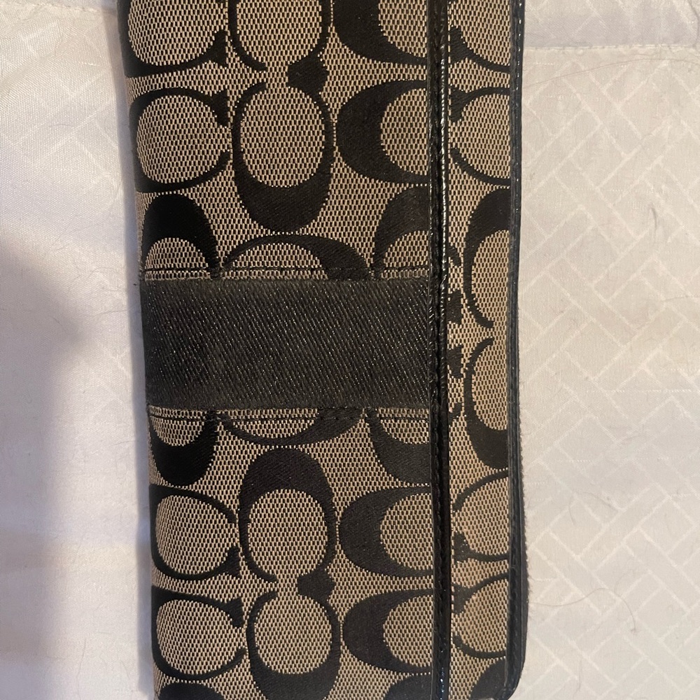 Authentic Coach Wallet - Picture 2 of 5
